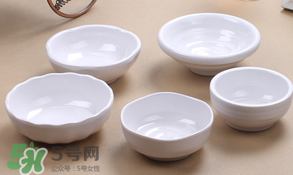 仿瓷碗有毒是謠言嗎？仿瓷碗怎么使用會(huì)有毒呢？