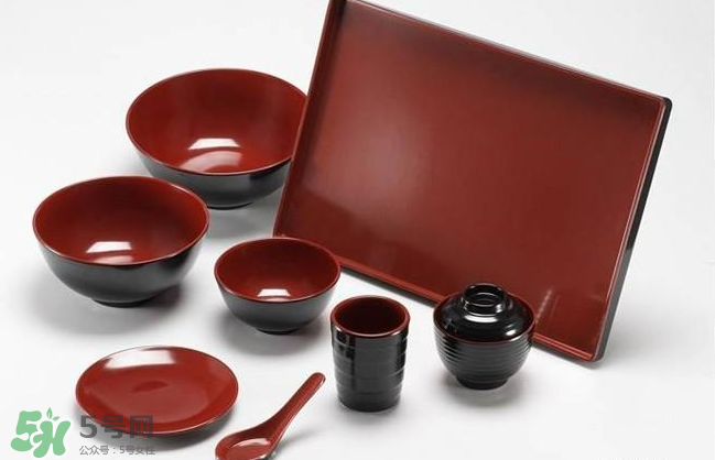 仿瓷碗有毒是謠言嗎？仿瓷碗怎么使用會(huì)有毒呢？