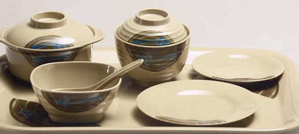 仿瓷碗可以放微波爐嗎？仿瓷餐具能在微波爐里加熱嗎