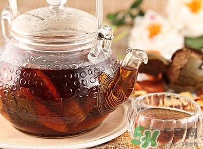 羅漢果的皮能泡水喝嗎？羅漢果的皮能吃嗎？