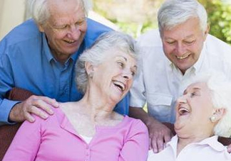 老年斑吃什么能去掉？如何預(yù)防老年斑