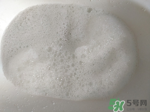 施巴洗發(fā)沐浴二合一好用嗎？施巴洗發(fā)沐浴二合一怎么樣？