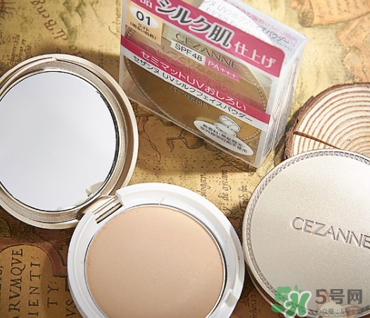 cezanne倩麗蜜粉餅怎么樣？倩麗粉餅色號試色