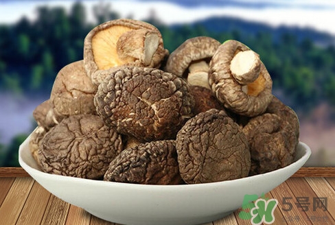 什么病不能吃香菇？香菇不能和什么一起吃