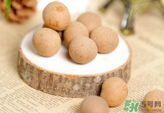 新鮮龍眼多少錢一斤？干龍眼多少錢一斤？