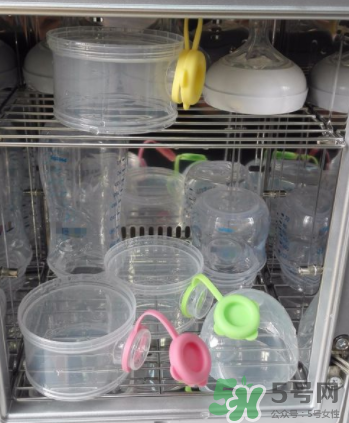 紫外線消毒柜的危害 紫外線消毒柜的優(yōu)缺點(diǎn) 紫外線消毒柜的危害 紫外線消毒柜的優(yōu)缺點(diǎn)