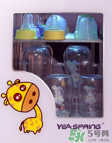 紫外線消毒柜的危害 紫外線消毒柜的優(yōu)缺點(diǎn) 紫外線消毒柜的危害 紫外線消毒柜的優(yōu)缺點(diǎn)