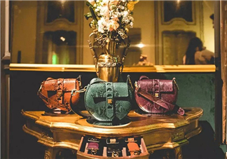 coccinelle是什么牌子_哪個(gè)國家的_什么檔次？