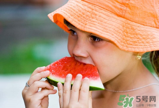 三伏天可以吃西瓜嗎？三伏天為什么不能吃西瓜？
