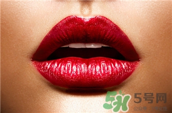 為什么女生有唇毛?唇毛可以拔嗎?