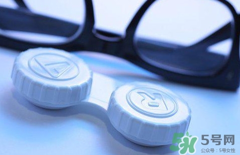 隱形眼鏡怎么配？配隱形眼鏡需要注意哪些？