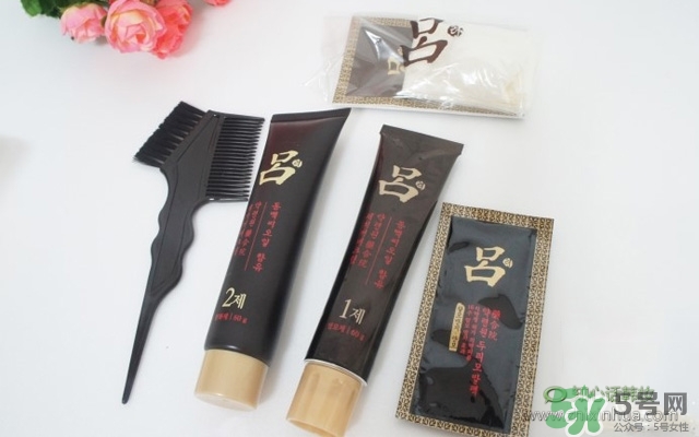 呂染發(fā)膏染發(fā)劑使用方法 呂染發(fā)膏使用方法圖解 呂染發(fā)膏染發(fā)劑使用方法 呂染發(fā)膏使用方法圖解