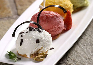 雪糕能和雞蛋一起吃嗎？吃完雪糕能吃雞蛋嗎？