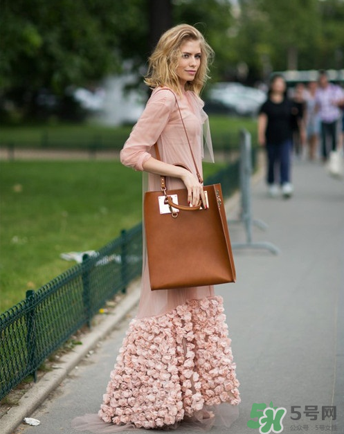 sophie hulme是什么牌子_哪個國家的_什么檔次？