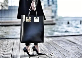 sophie hulme包包多少錢(qián)？sophie hulme包包專(zhuān)柜價(jià)格