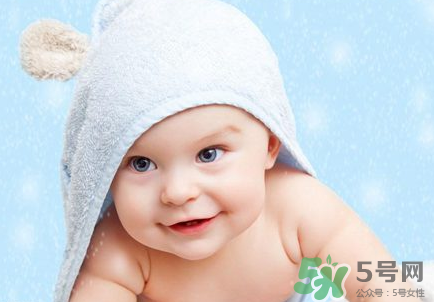 夏季濕疹怎么好的快？夏季濕疹和出汗有關(guān)系嗎？