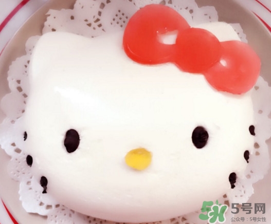 吉利丁片怎么做果凍？吉利丁片怎么做慕斯蛋糕