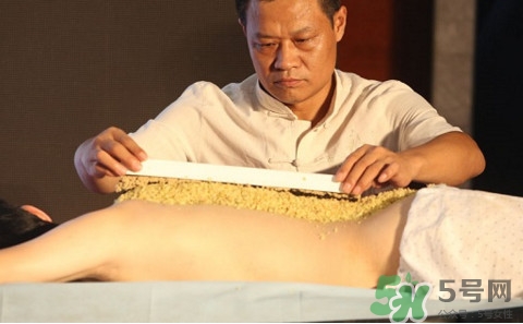 三伏灸一次做多長(zhǎng)時(shí)間？三伏灸用新生姜好還是老的好