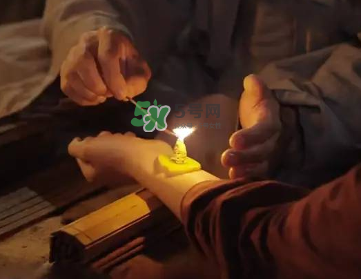 三伏天下雨可以艾灸嗎？三伏天下雨艾灸好嗎？