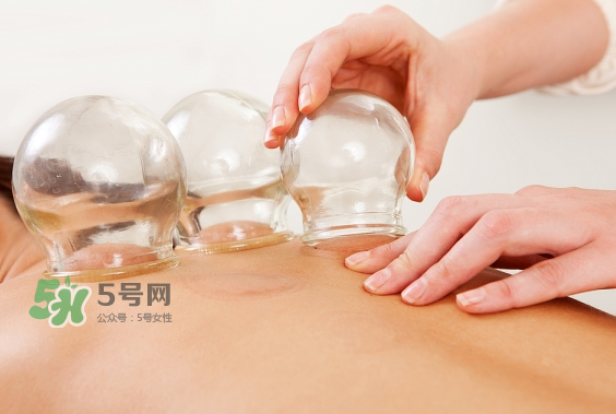 下雨天可以拔罐嗎？下雨天拔罐有影響嗎？