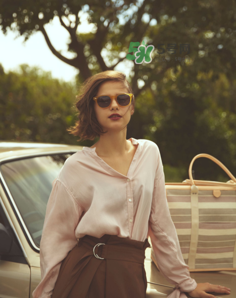 pheeny是什么牌子_哪個國家的_什么檔次？