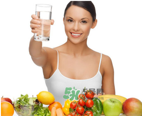 夏天減肥吃什么水果？夏天適合減肥吃的水果有哪些？