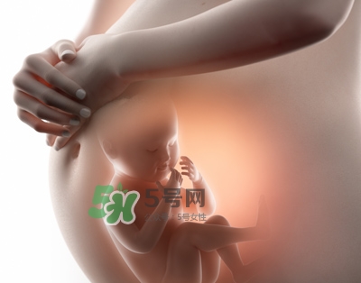 自然生產(chǎn)好還是剖腹產(chǎn)好？拉梅茲呼吸法有用嗎？