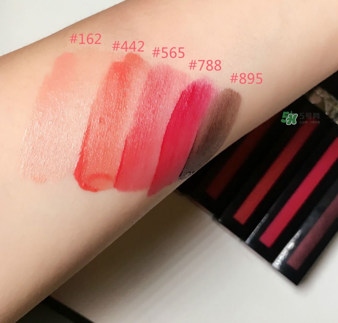 迪奧2017藍星液態(tài)唇萃怎么樣_色號試色