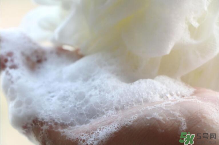 潘婷秀發(fā)能量水怎么樣_功效作用_多少錢 潘婷秀發(fā)能量水怎么樣_功效作用_多少錢