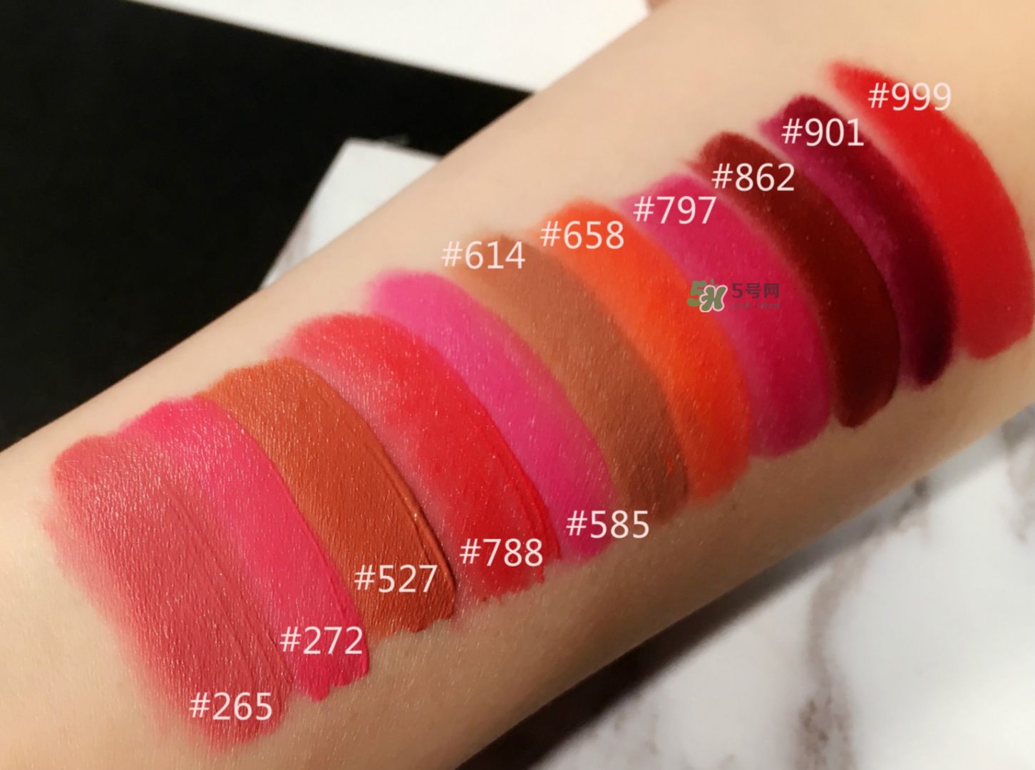 迪奧2017藍星液態(tài)唇萃怎么樣_色號試色