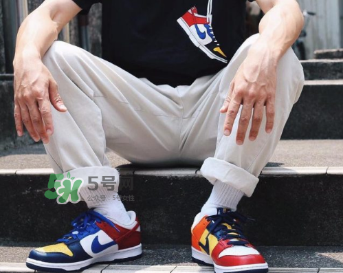 nike dunk low jp what the主題套裝在哪買_怎么買？