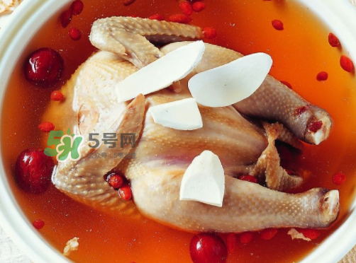 三伏天能吃鴨肉嗎？三伏天鴨肉燉什么好？