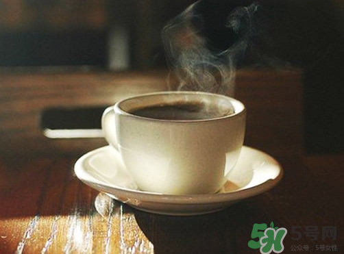 三伏天喝熱水能驅(qū)寒嗎？三伏天為什么喝熱水？