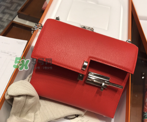 hermes verrou尺寸多大？愛(ài)馬仕插銷包尺寸有哪幾種？