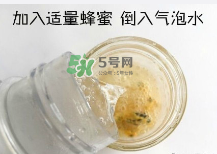 百香果養(yǎng)樂(lè)多好喝嗎？百香果養(yǎng)樂(lè)多怎么做？