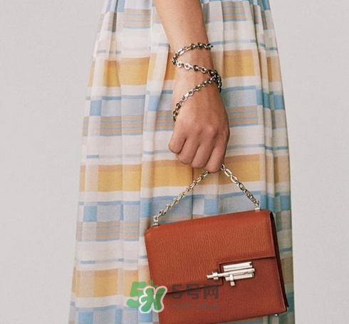 hermes verrou尺寸多大？愛(ài)馬仕插銷包尺寸有哪幾種？