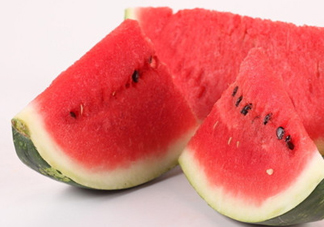 三伏天坐月子可以吃西瓜嗎？三伏天坐月子吃西瓜好嗎？