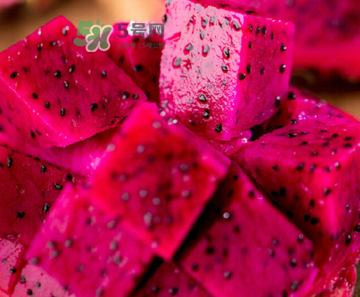 紅心火龍果寶寶能吃嗎？一歲以下寶寶能吃紅心火龍果嗎？