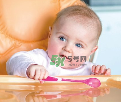 寶寶沒長牙能吃面條嗎？寶寶沒長牙能不能喂面條？