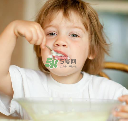 寶寶沒長牙吃什么輔食？寶寶沒長牙吃什么好？
