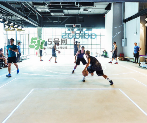 adidas運(yùn)動(dòng)體驗(yàn)迷你品牌中心在哪？阿迪達(dá)斯運(yùn)動(dòng)體驗(yàn)中心地址