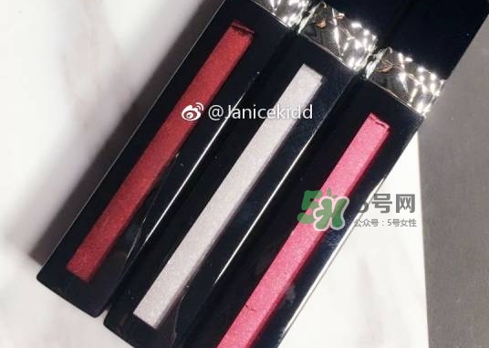 迪奧2017藍(lán)星液態(tài)唇萃多少錢_專柜價(jià)格 迪奧2017藍(lán)星液態(tài)唇萃多少錢_專柜價(jià)格