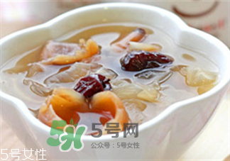 銀耳顏色很黃正常嗎?銀耳顏色很黃還能吃嗎? 銀耳顏色很黃正常嗎?銀耳顏色很黃還能吃嗎?