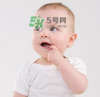 寶寶什么時(shí)候可以吃油？寶寶能吃油嗎？