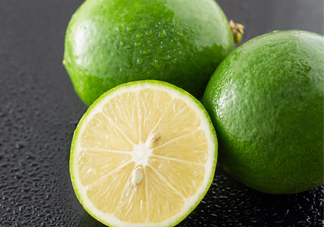 青檸檬可以直接吃嗎？青檸檬可以用開水泡嗎