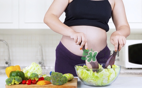 孕婦夏天吃什么解暑？夏天孕婦吃什么解暑？