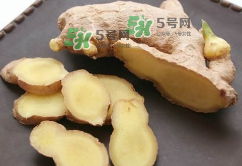 三伏天用什么泡腳最好？三伏天用什么泡腳去濕氣？