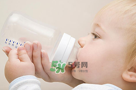 寶寶脫水怎么補(bǔ)水？寶寶脫水怎么辦？