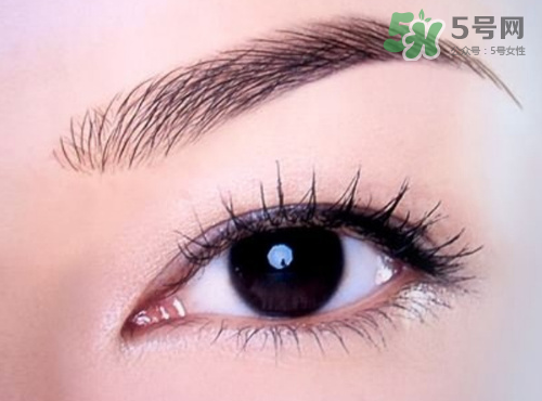 三伏天能紋眉嗎？三伏天紋眉毛好嗎？