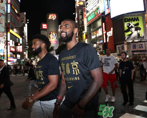 耐克2017歐文亞洲行日本東京上腳穿的鞋子是什么型號(hào)？